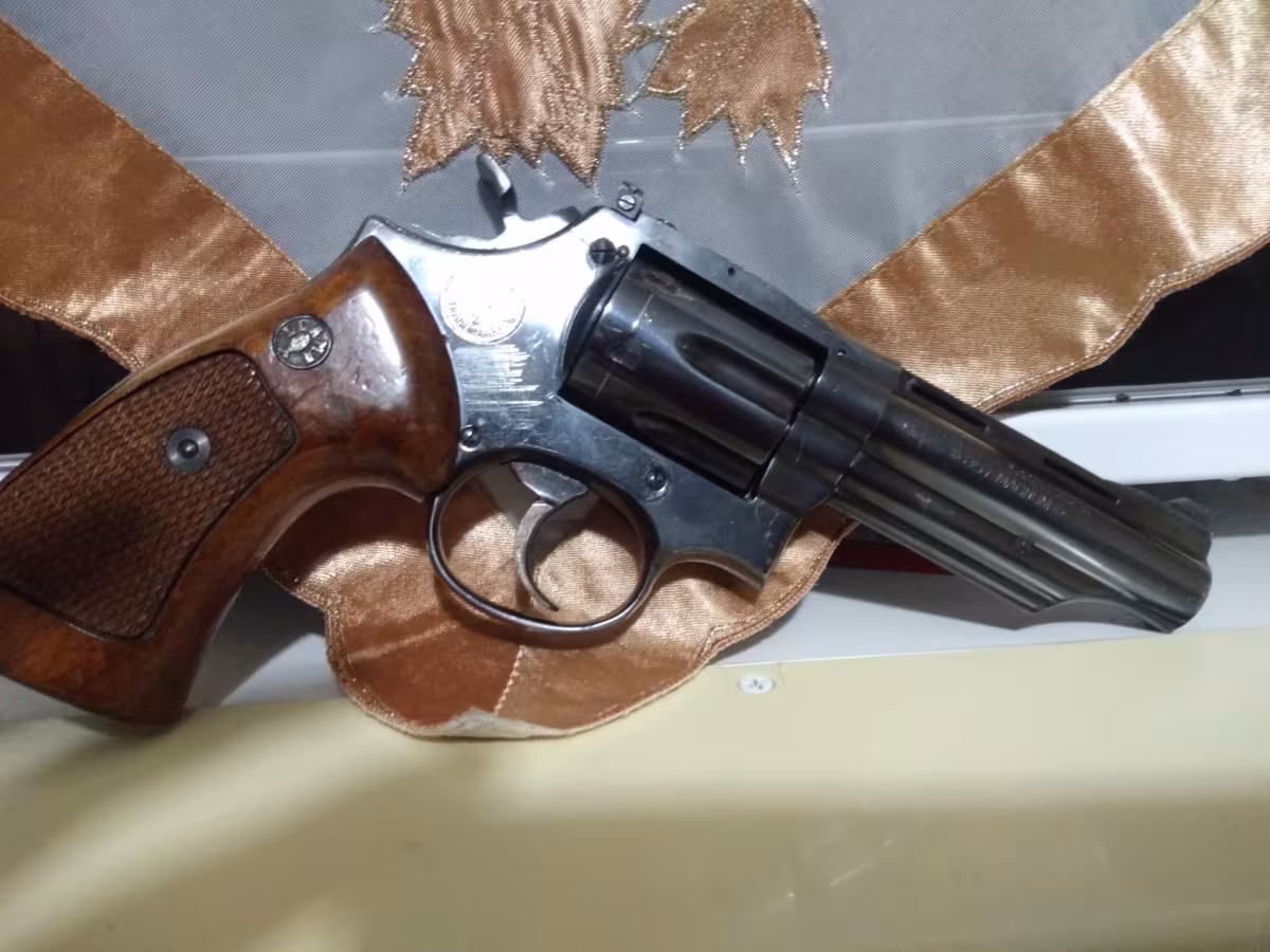 Emekli Askeri Personelden Llama 357 magnum
