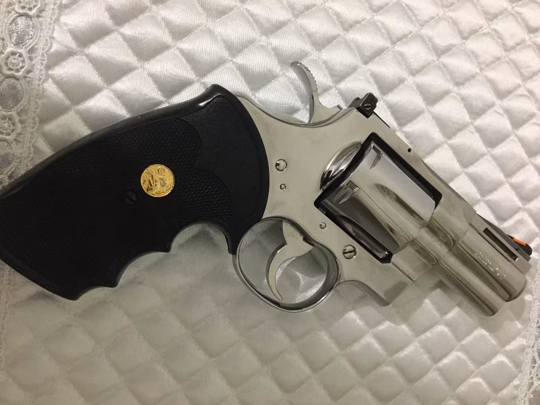 COLT PYTHON 357 MAGNUM