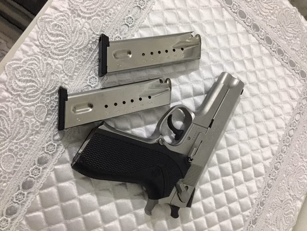 SMİTH WESSON 5906 (15+1)