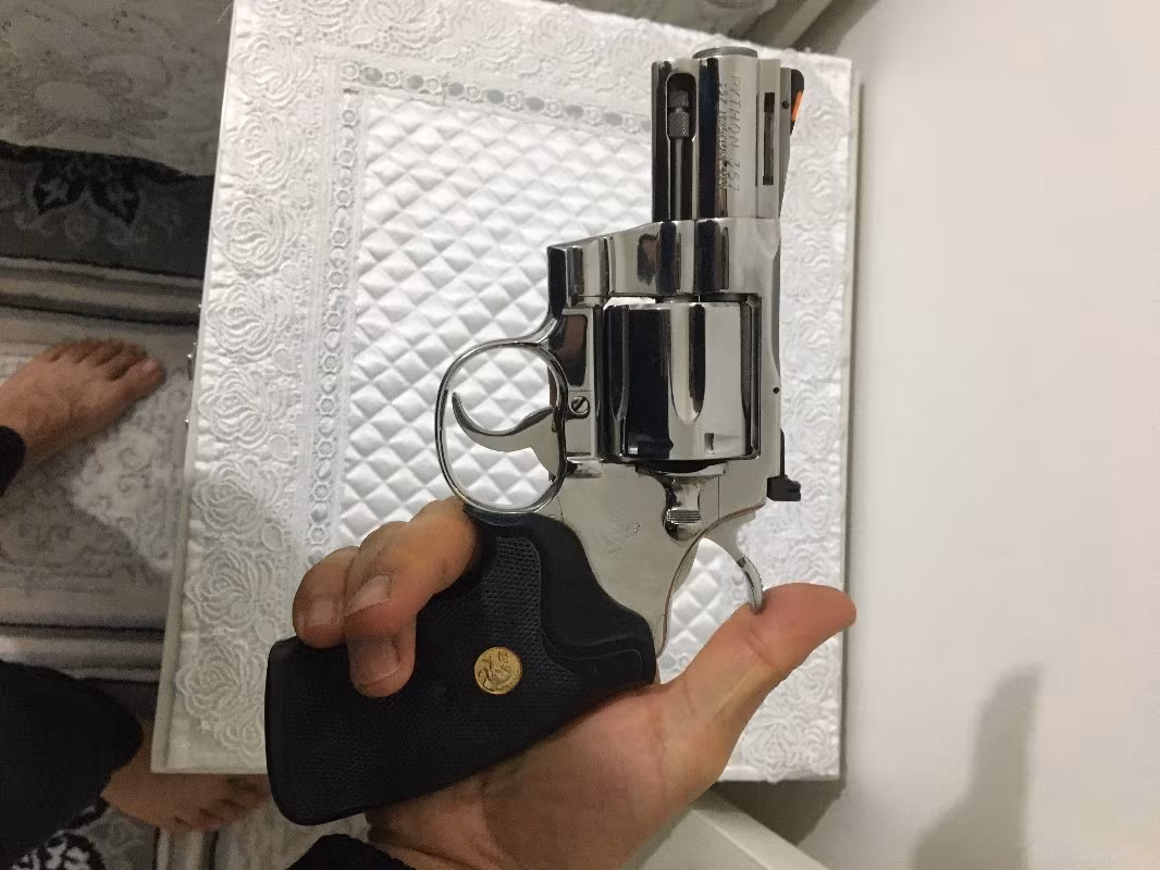 COLT PYTHON 357 MAGNUM