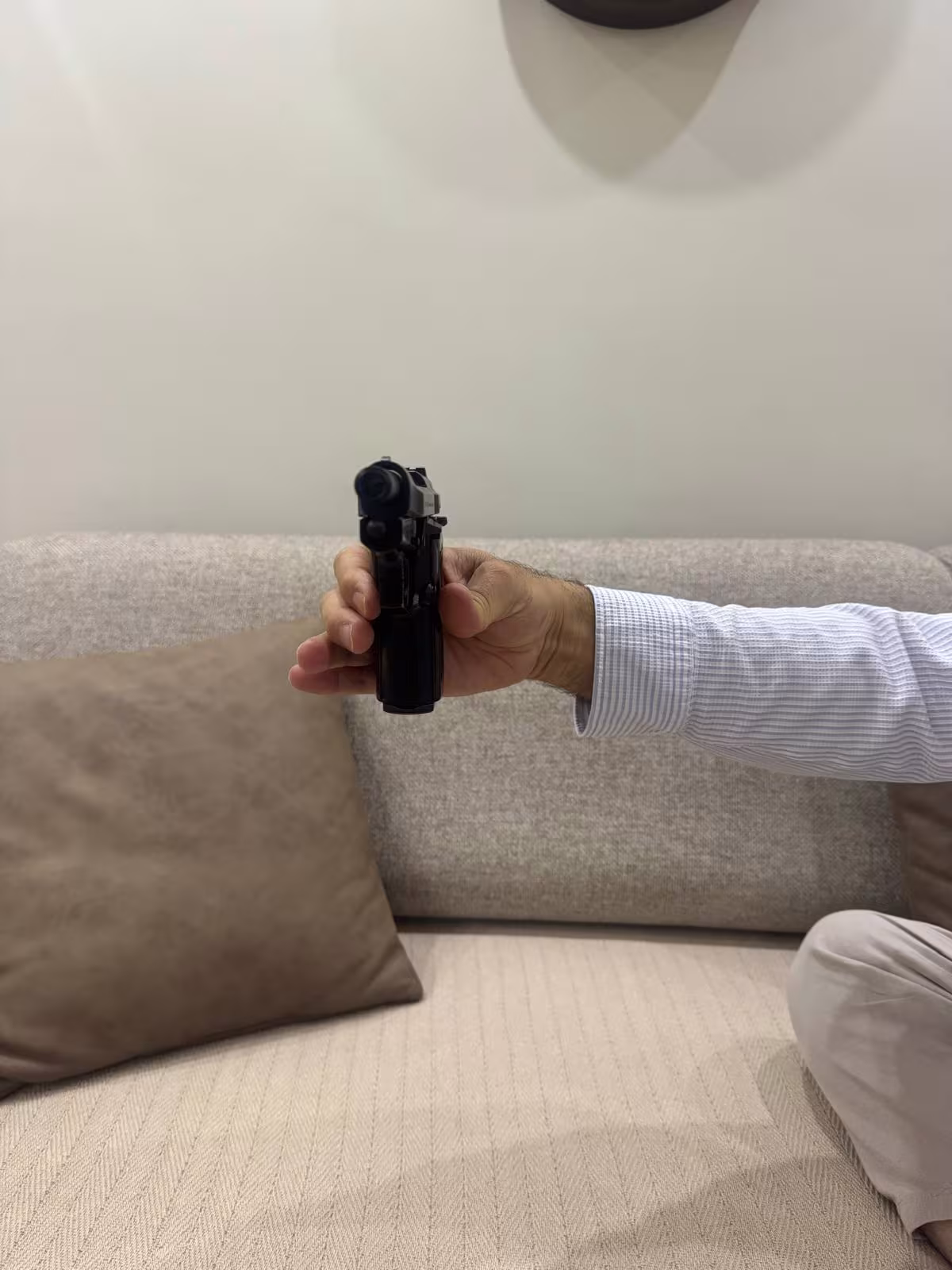 EMEKLİ EMNİYET MÜDÜRÜNDEN 7,65 ÇAPINDA 12+1 KAPASİTELİ ORİJİNAL BARETTA !
