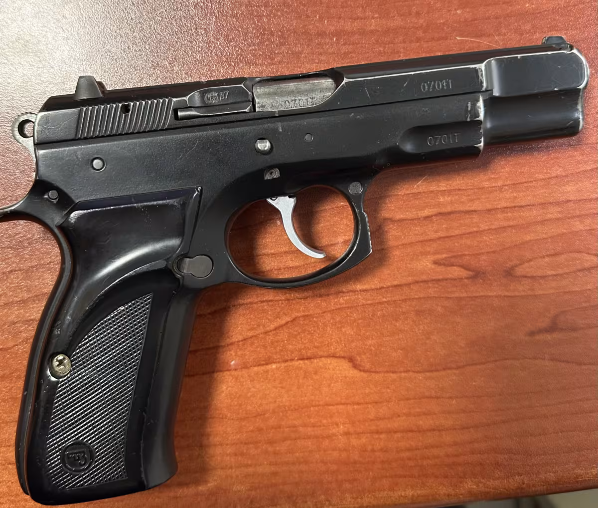 Askeri personelden temiz CZ-75
