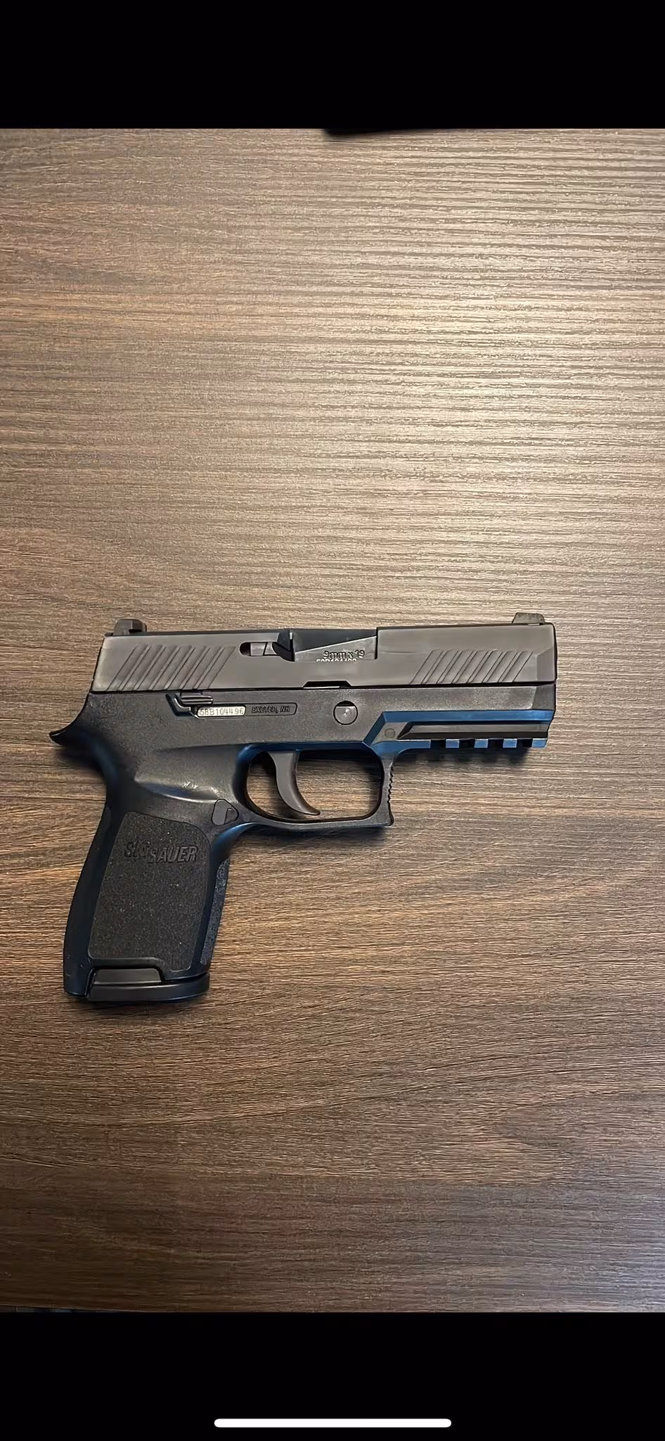 Uygun rakama p320 sıfır kutusunda