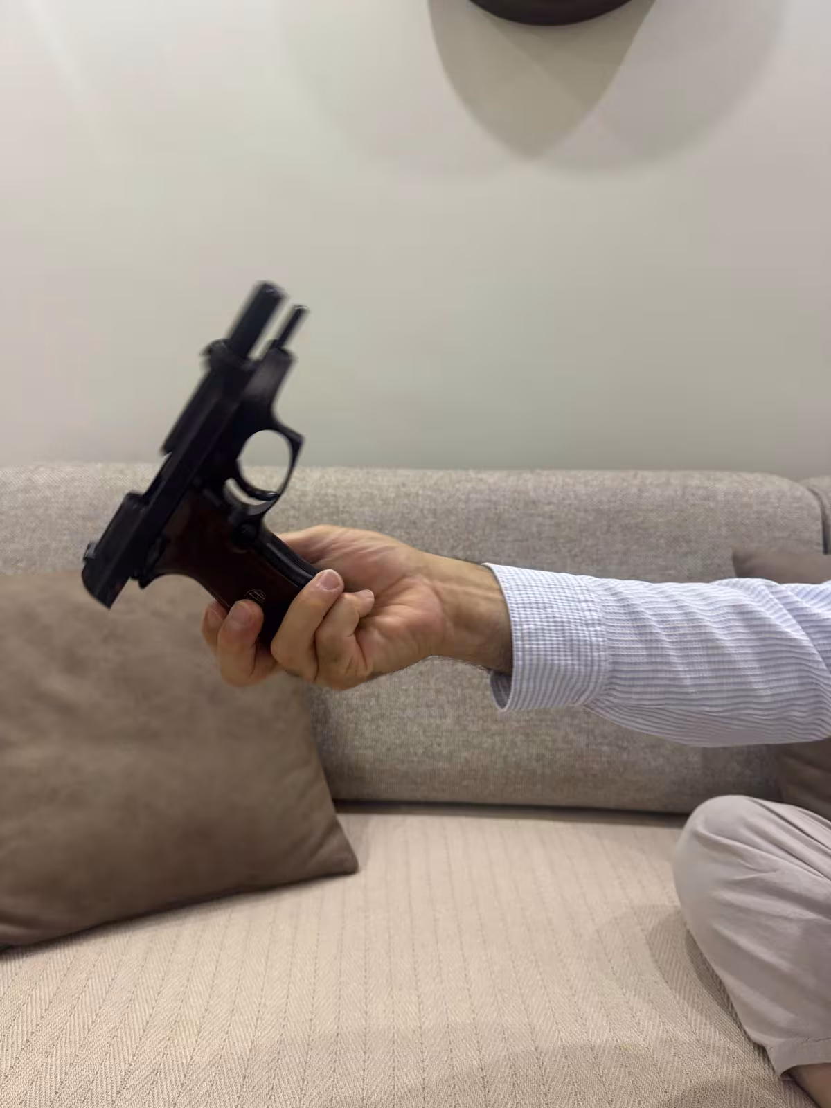 EMEKLİ EMNİYET MÜDÜRÜNDEN 7,65 ÇAPINDA 12+1 KAPASİTELİ ORİJİNAL BARETTA !
