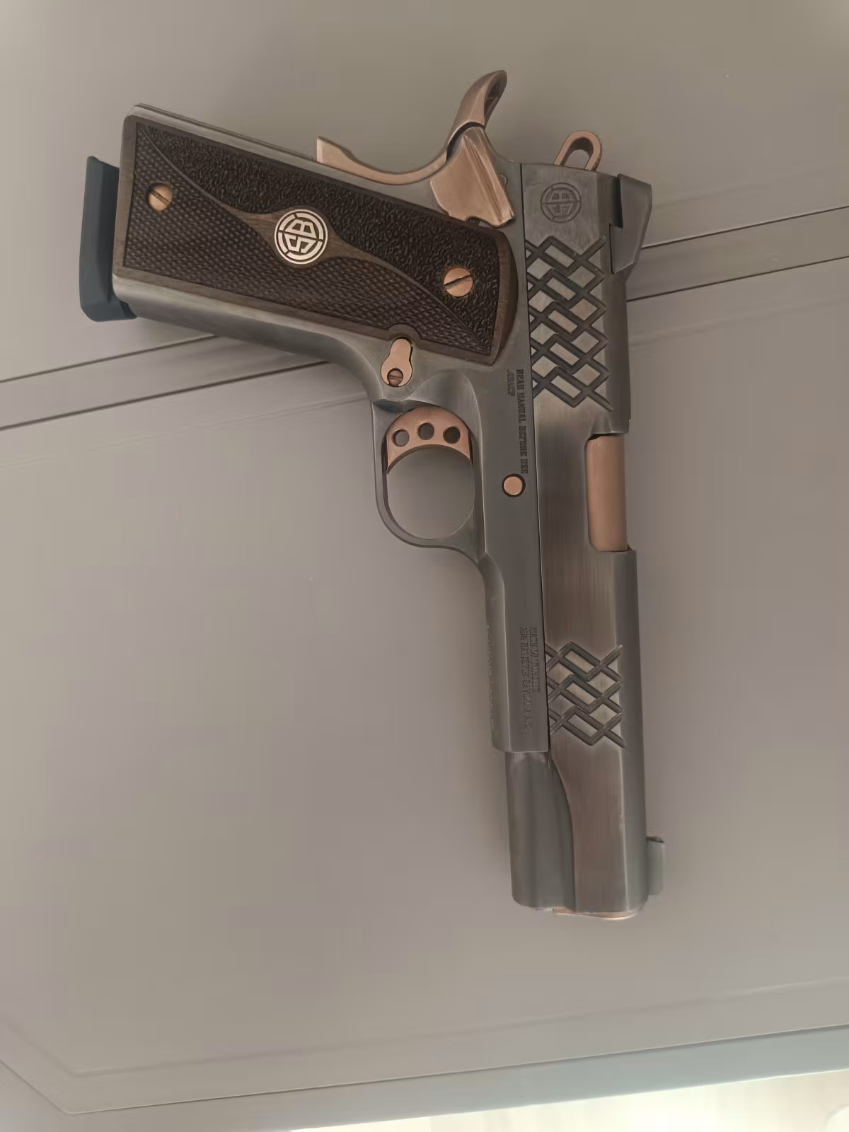 1911 titanyum