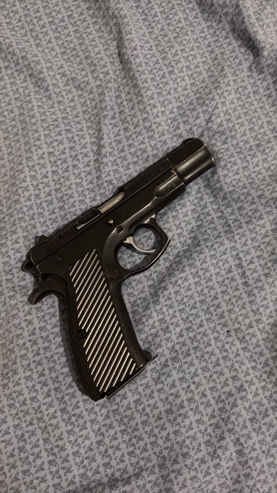 CZ 75 B