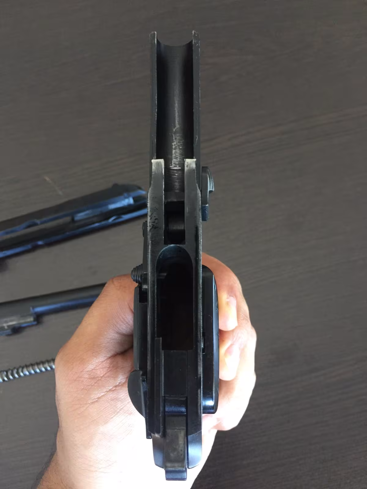 Düğmeli Beretta MOD 70 7.65