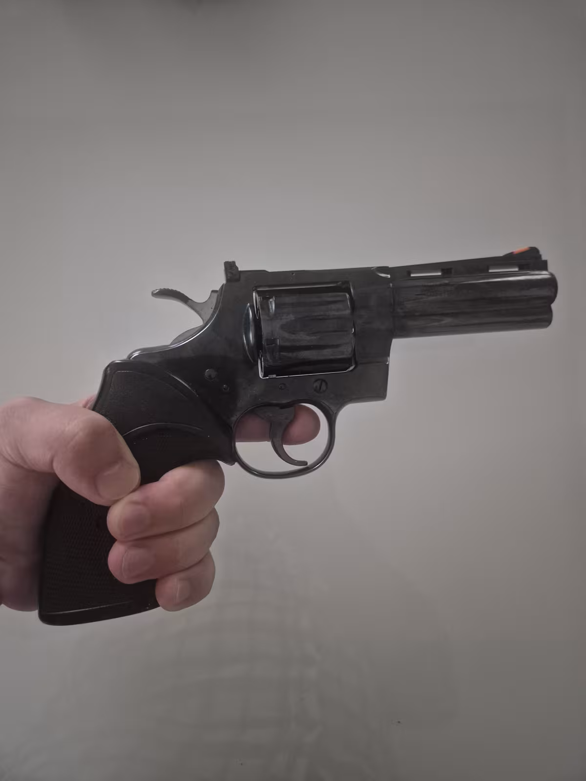 Avukattan Colt Python 4" (4 inç namlu) 3.57 Magnum