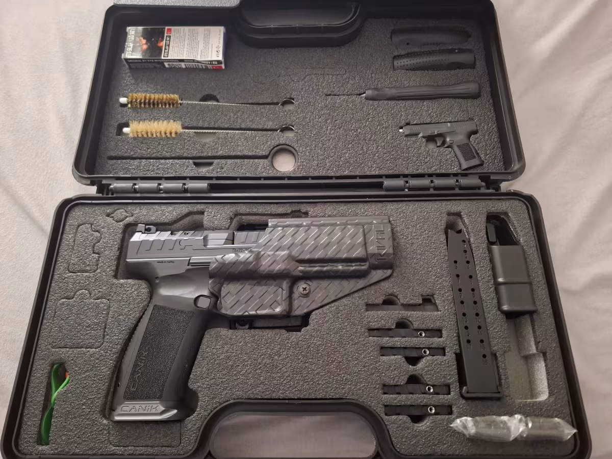 Canik SFX Rival Sıfır. Tek mermi atılmadı. Bol ekstralı