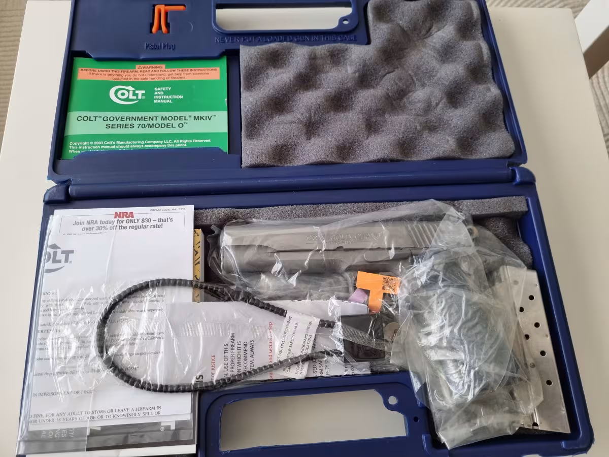 Kamu görevlisinden sıfır Colt gold cup lite