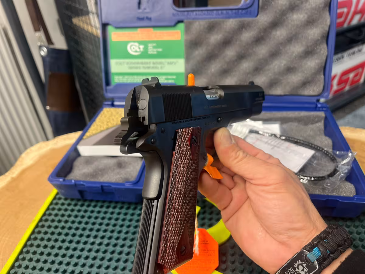 COLT 1911 CLASSIC 45 ACP