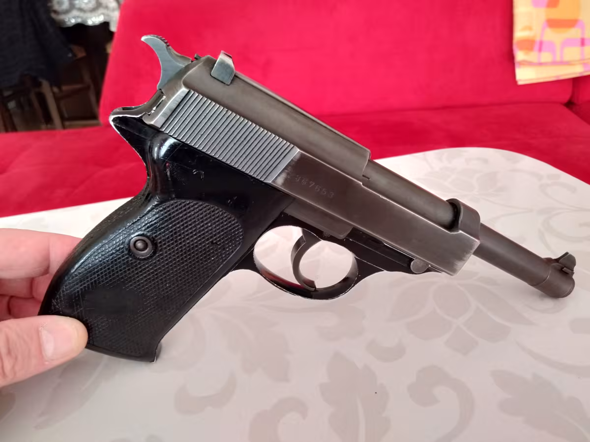 ALMAN WALTHER P38
