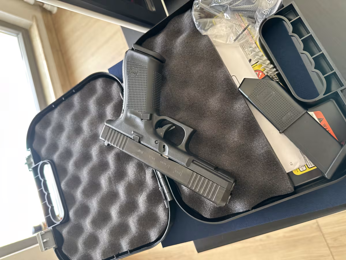 SIFIR - GLOCK 17 GEN5 - ACİL