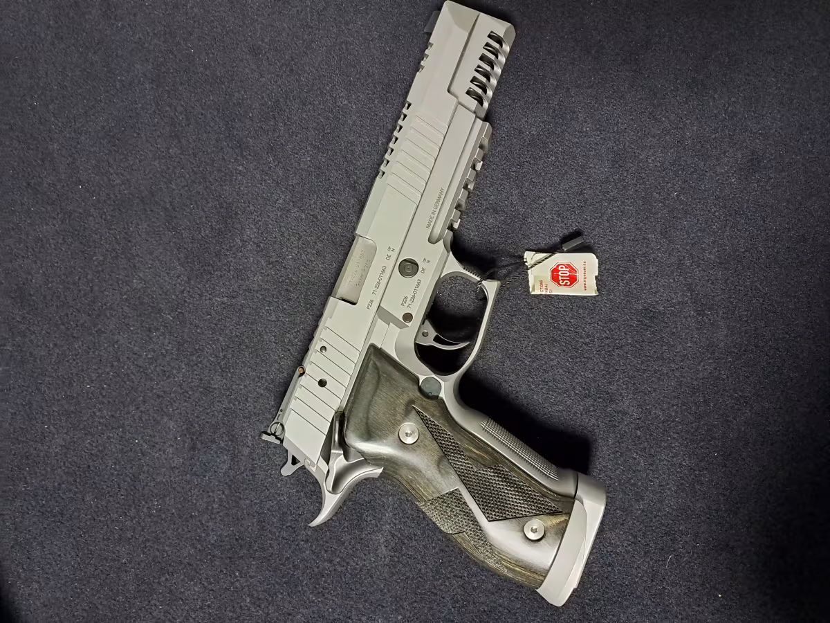 Sig Sauer Skeleton