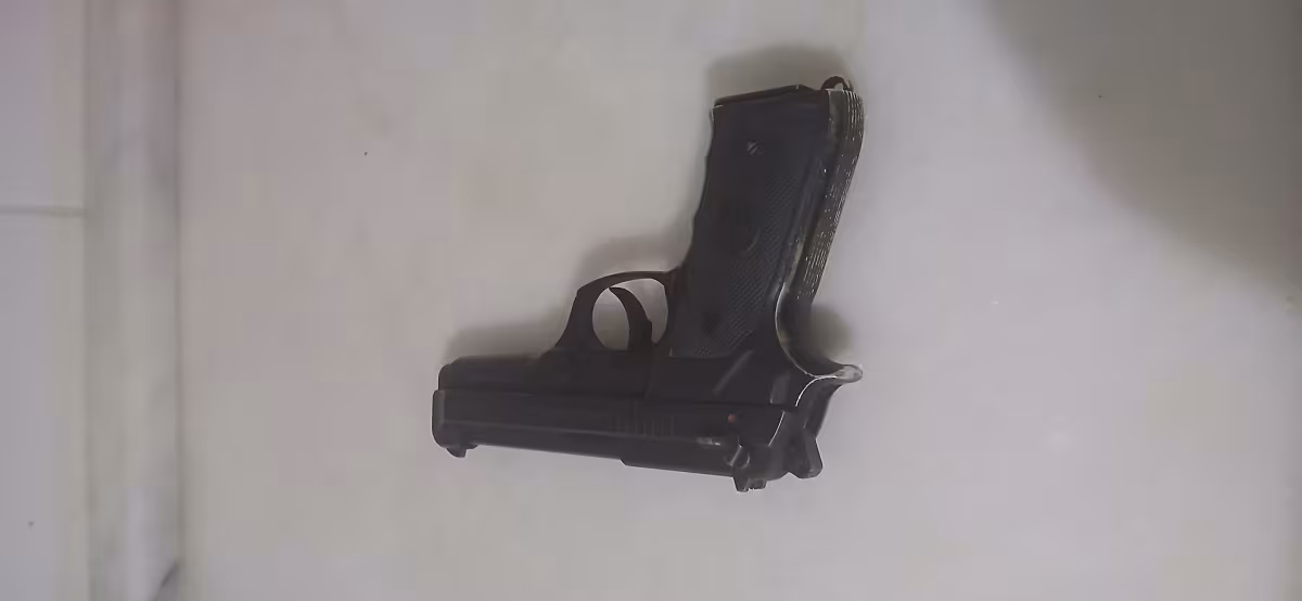 Eski polisden Yavuz 16 compact