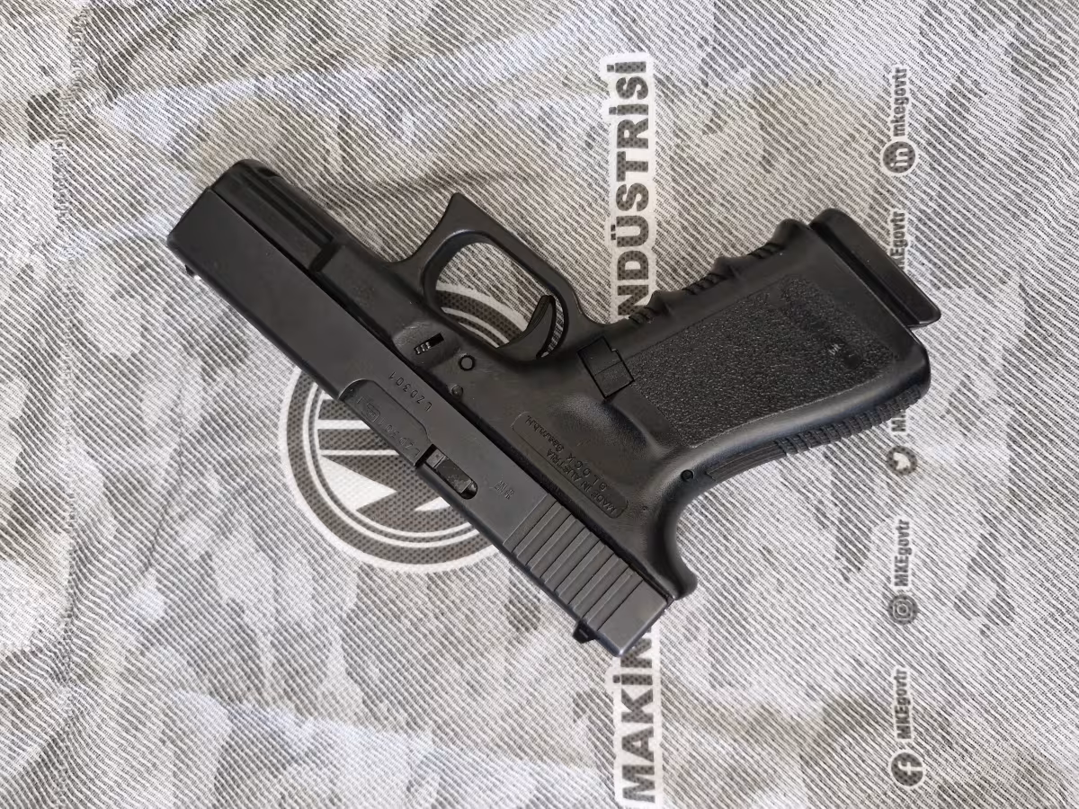Glock 19