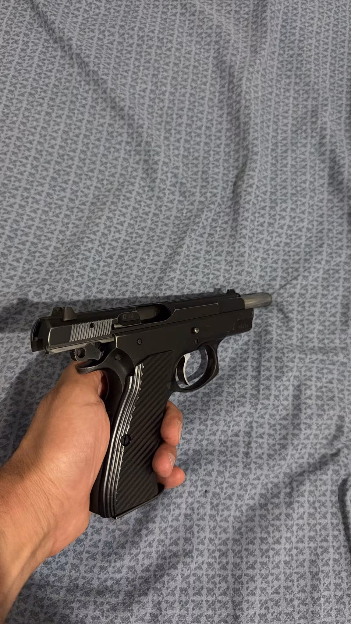 CZ 75 B