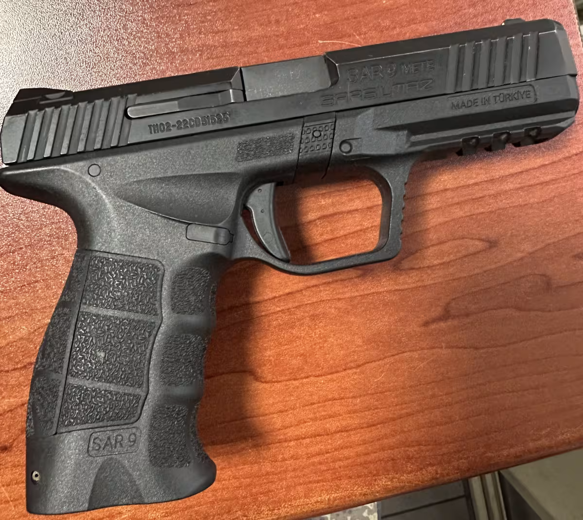Askeri personelden 3 yıllık temiz Sarsılmaz SAR-9 METE