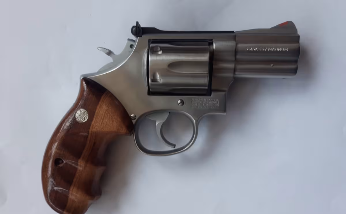 2,5 İNÇ SMİTH WESSON 3,57 ÇOK TEMİZ