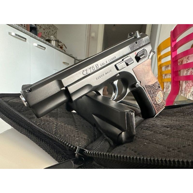 CZ75B