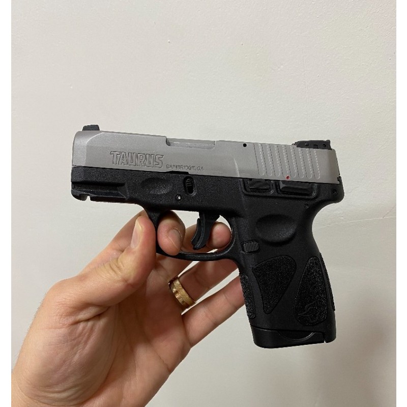 Taurus mini compact 7+1