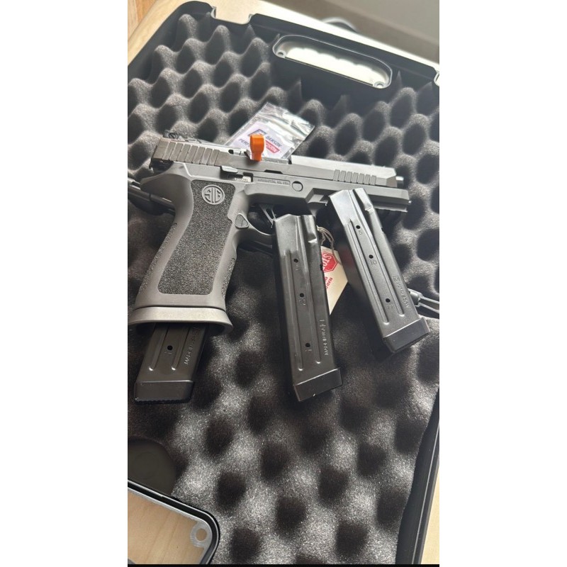 Sigsauer p 320 x five