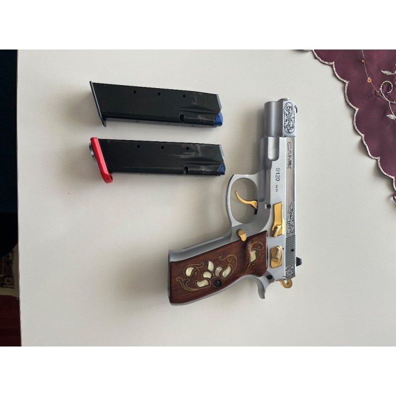 Beyaz Desenli Altın işlemeli S120