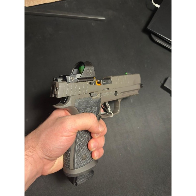 ASKERİ PERSONELDEN SİG SAUER P320 AXG LEGİON