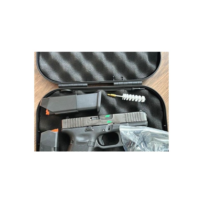 GLOCK 19 GEN 5 (sıfır kutulu hiç atış yapılamamıştır)