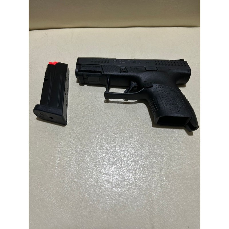 Sifir kutusunda hic kullanilmamis CZ P 10 S