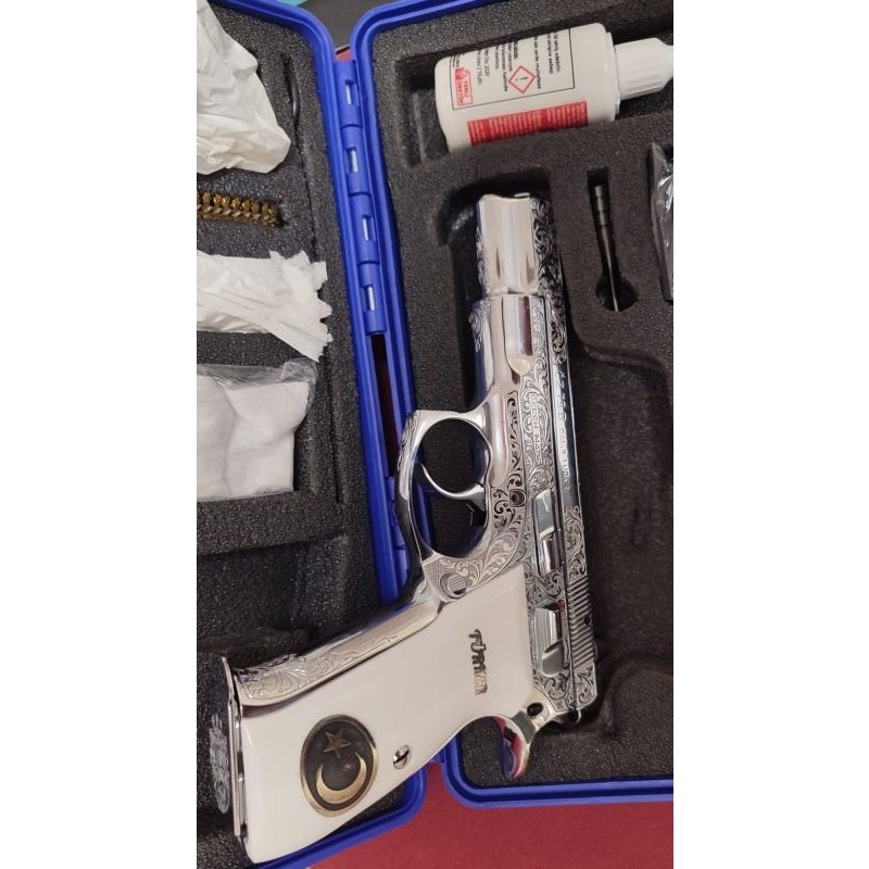Dikkat Türkiye'de tek! Kamu Görevlisinden Özel Nikelajlı Sıfır ayarında CZ75 tabanca,