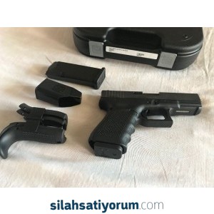 Kamu Görevlisinden Ruhsatlı Silah