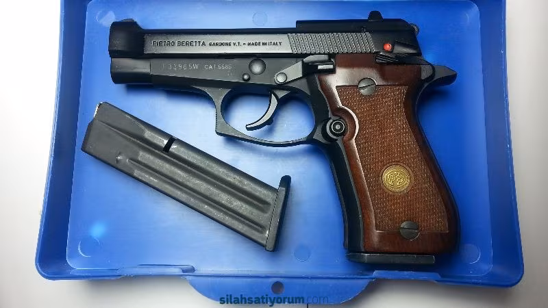 BERETTA F81