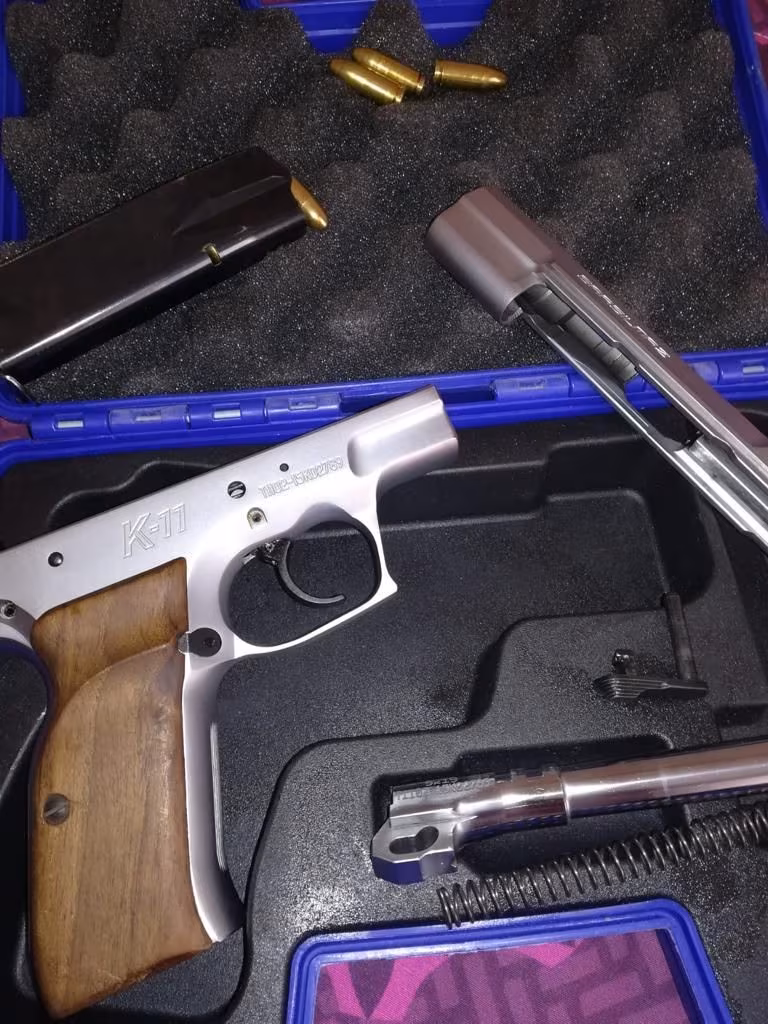 Sahibinden temiz K11 ruhsatlı çizik hata yok