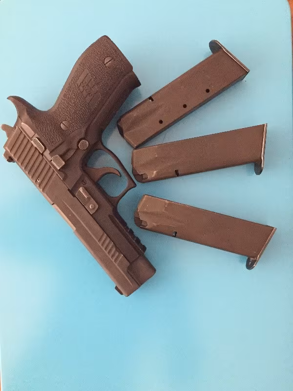 İhtiyaçtan dolayı satılık P226 elite