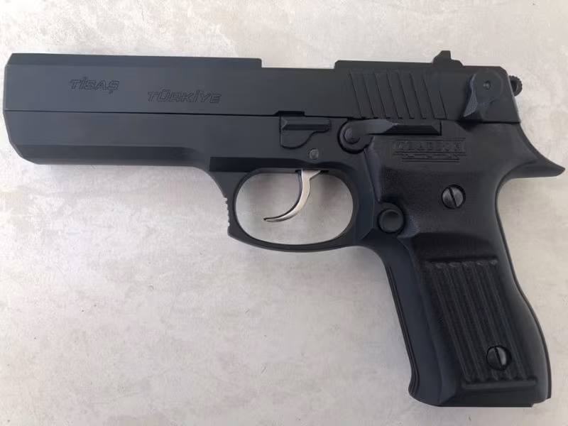 ASKERİ PERSONELDEN SIFIR ZİGANA T Siyah 15+1