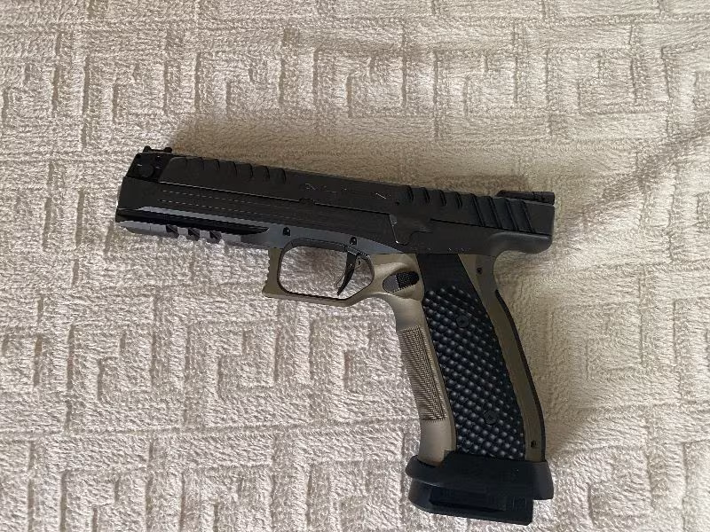 Laugo Alien Full Set