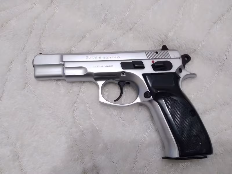 CZ 75 B