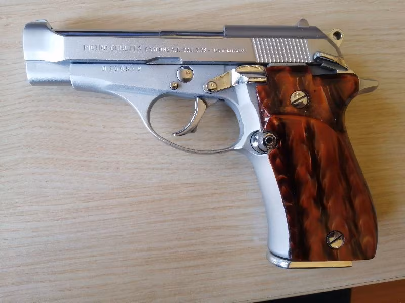 BARETTA MOD 81 7*65 12+1