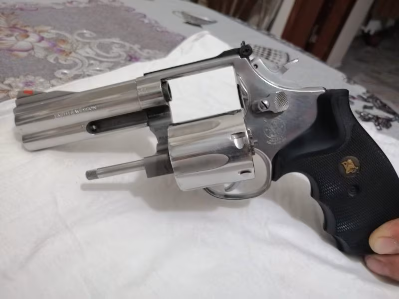 S&W 686 4 inç bayandan