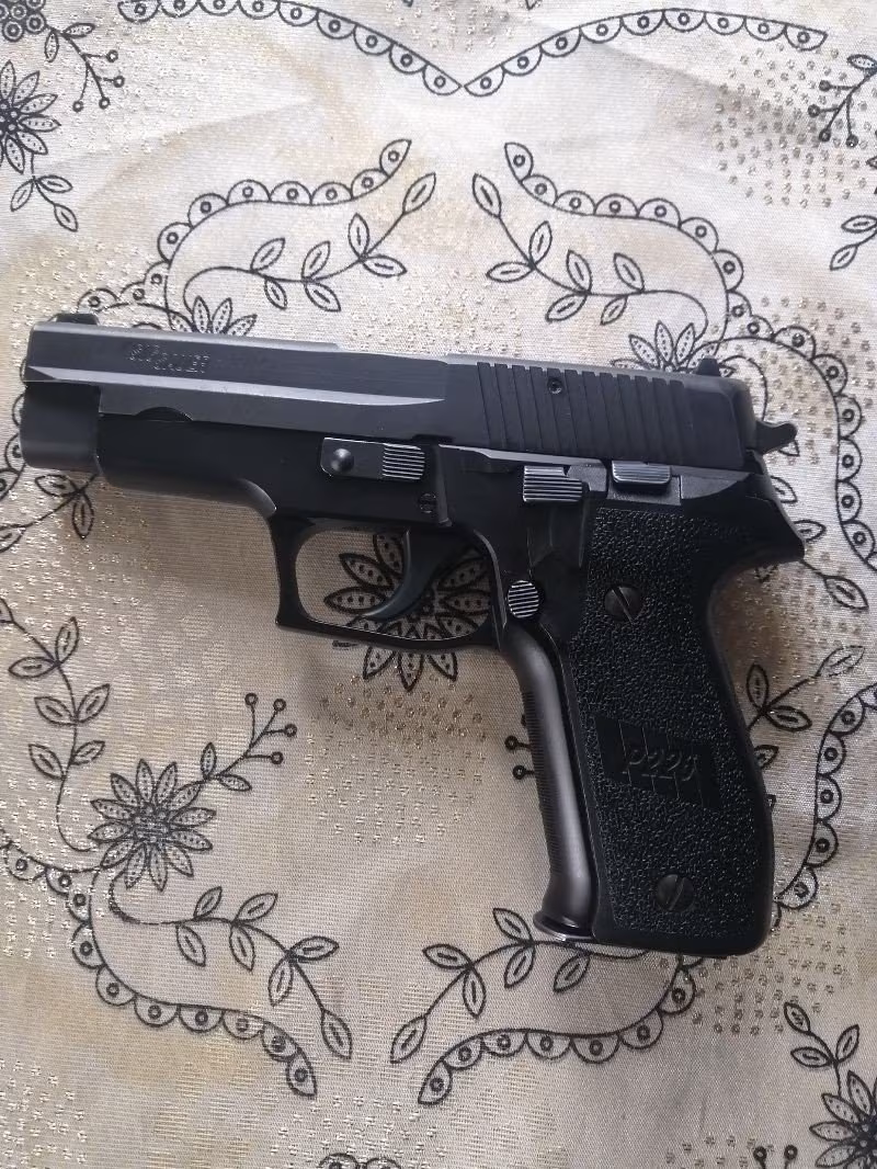 SATILIK SIG SAUER P226 U SERİSİ ÇİFT KARTAL BAŞLI