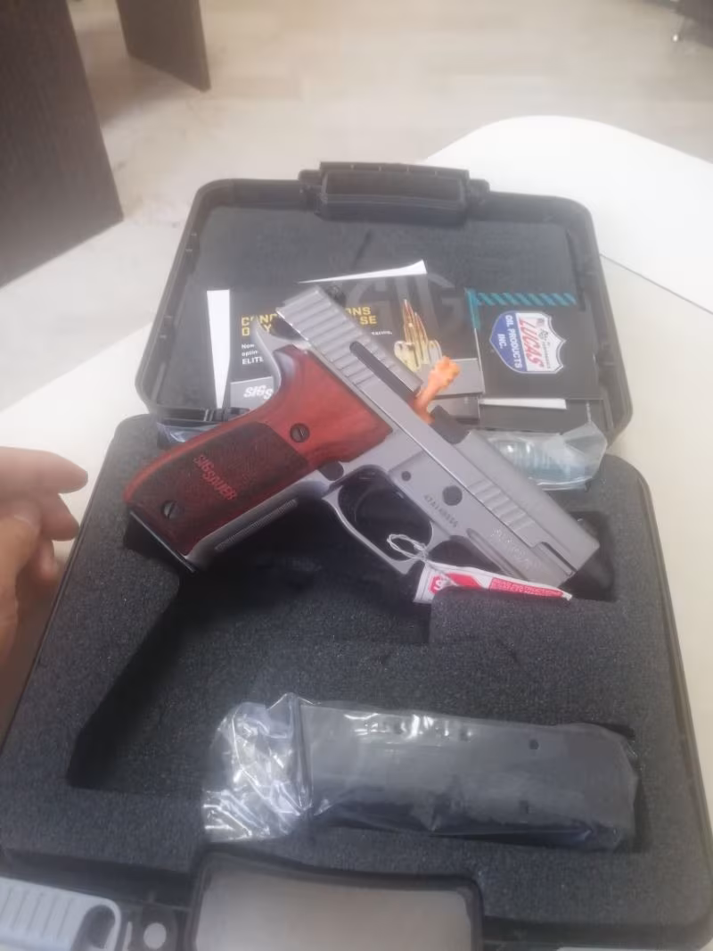 Sigsauer p226 elite sıfır hiç kullanılmamış