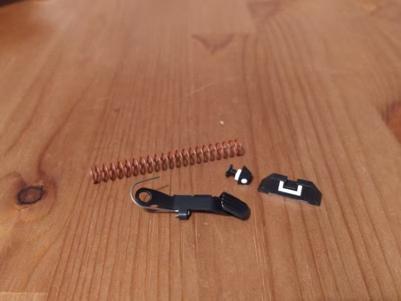 Glock 19 gen 4 aksesuarları ile birlikte