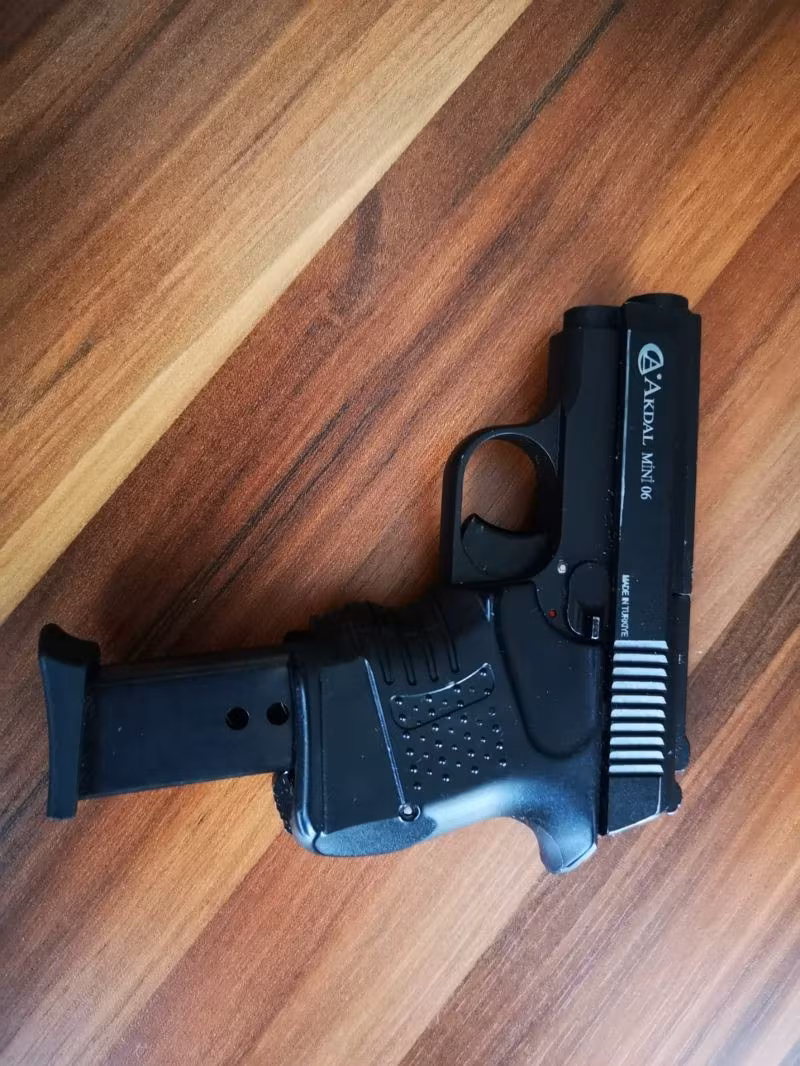 AKDAL 6.35 KAMU GÖREVLİSİNDEN SATILIK TEMİZ