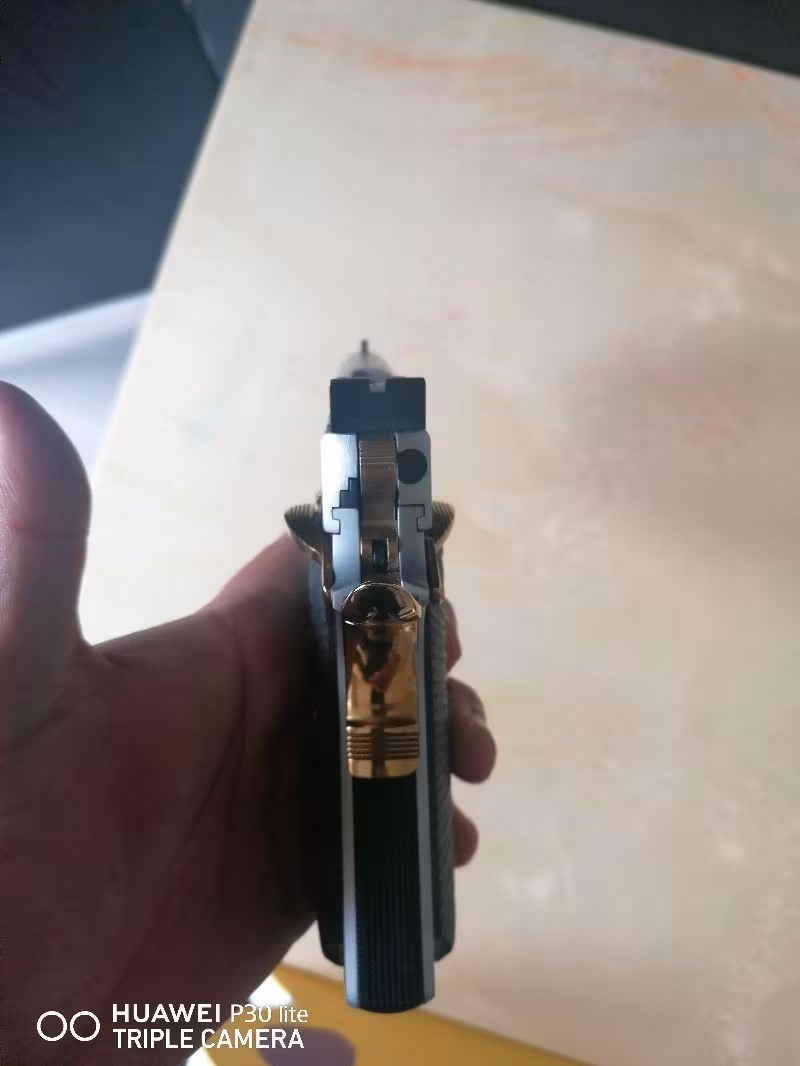 Memurdan sıfır silah