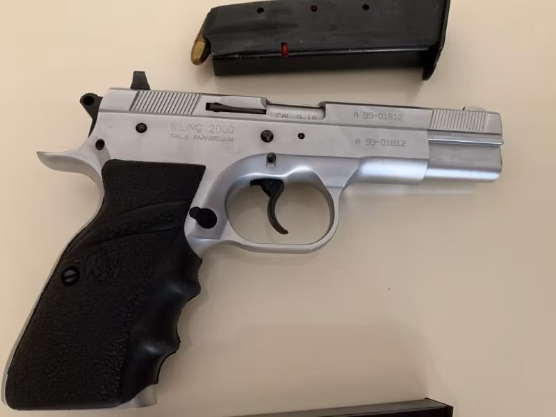 SAHİBİNDEN SARSILMAZ 9 MM SATILIK TERTEMİZ TABANCA