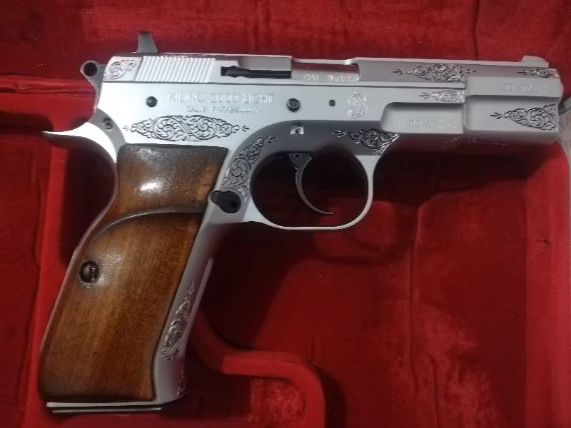 Sarsılmaz Kılınç 2000 light işlemeli