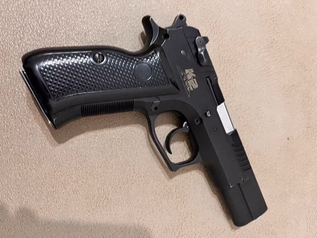 Acil Satılık Sarsılmaz 9mm