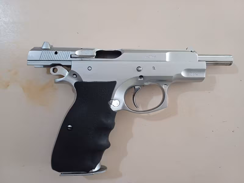 CZ 75 B Krom Kaplama Temiz Silah.