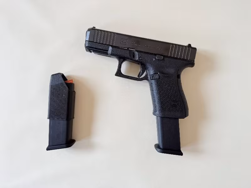 SIFIR GLOK19 GEN5, HİÇ KULLANILMADI